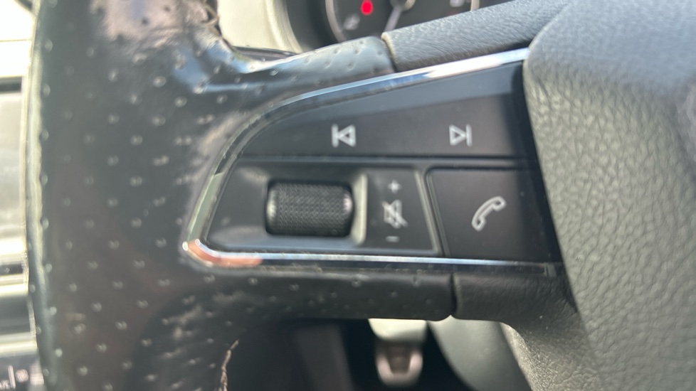 SEAT Ibiza 1.8 TSI Cupra Black 3dr Petrol Hatchback - Image 29
