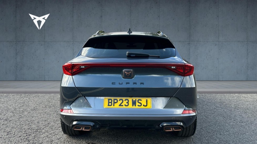 CUPRA Formentor 1.4 eHybrid 245 VZ2 5dr DSG Estate - Image 8