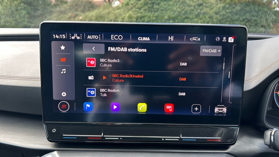 CUPRA Formentor 1.4 eHybrid 245 VZ2 5dr DSG Estate - Image 12