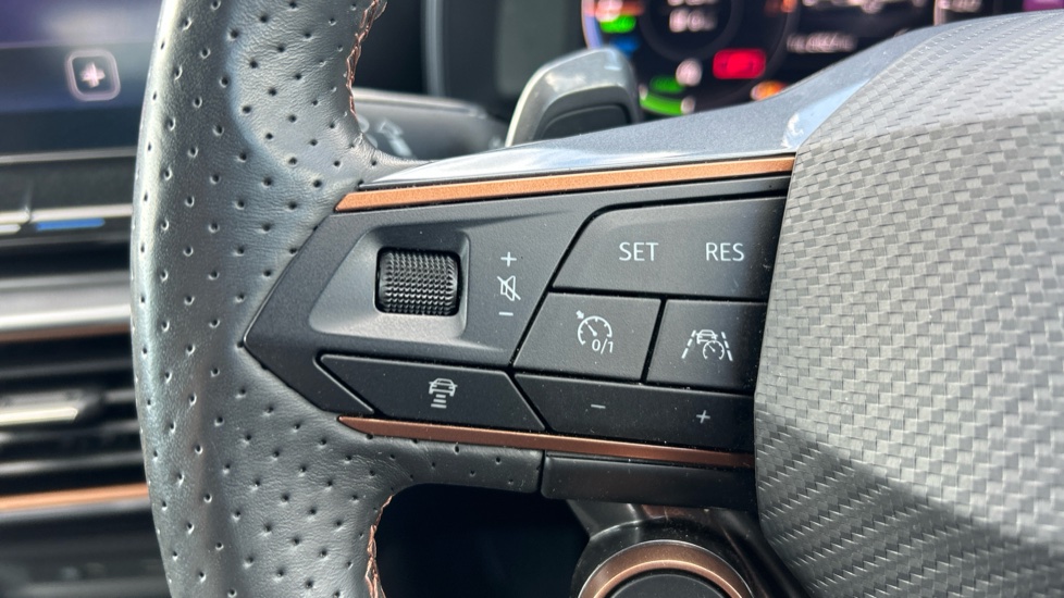 CUPRA Formentor 1.4 eHybrid 245 VZ2 5dr DSG Estate - Image 17
