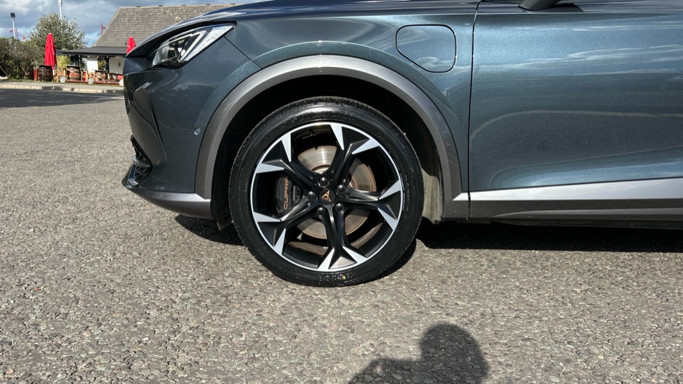CUPRA Formentor 1.4 eHybrid 245 VZ2 5dr DSG Estate - Image 22