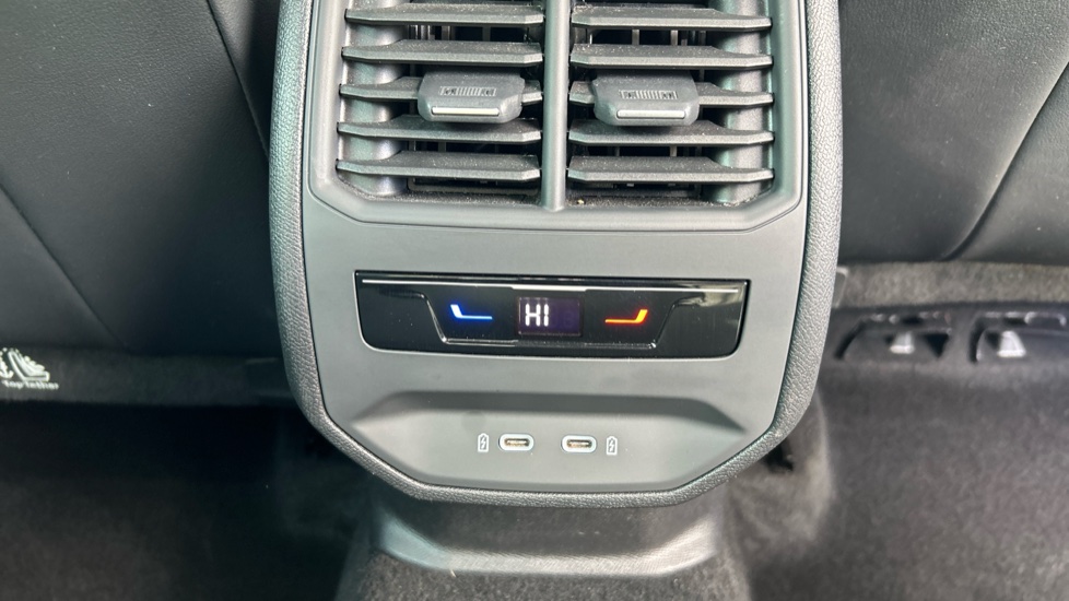 CUPRA Formentor 1.4 eHybrid 245 VZ2 5dr DSG Estate - Image 26