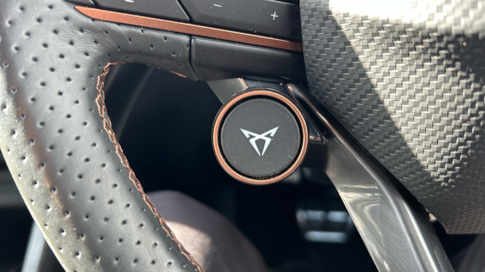 CUPRA Formentor 1.4 eHybrid 245 VZ2 5dr DSG Estate - Image 34