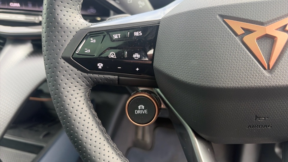 CUPRA Tavascan 250kW VZ1 77kWh AWD 5dr Auto [Winter Pack] Electric Estate - Image 17