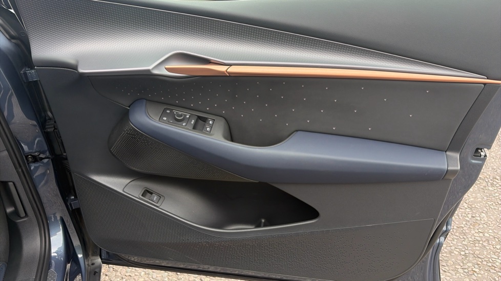 CUPRA Tavascan 250kW VZ1 77kWh AWD 5dr Auto [Winter Pack] Electric Estate - Image 19