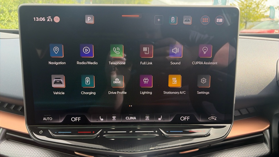 CUPRA Tavascan 250kW VZ1 77kWh AWD 5dr Auto [Winter Pack] Electric Estate - Image 25