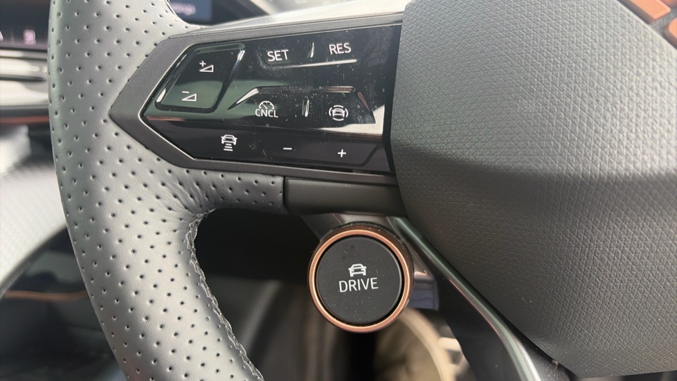 CUPRA Tavascan 250kW VZ1 77kWh AWD 5dr Auto [Winter Pack] Electric Estate - Image 29