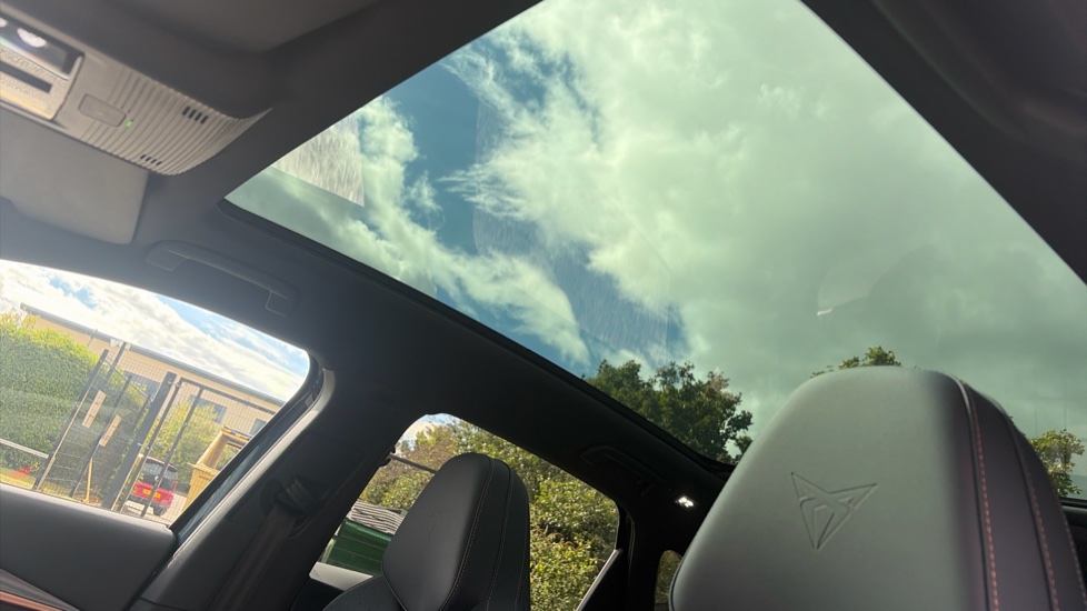 CUPRA Tavascan 250kW VZ1 77kWh AWD 5dr Auto [Winter Pack] Electric Estate - Image 40