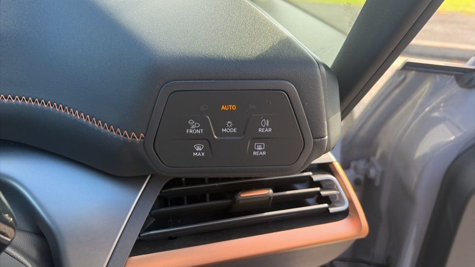 CUPRA Born 170kW e-Boost V2 59kWh 5dr Auto Electric Hatchback - Image 29
