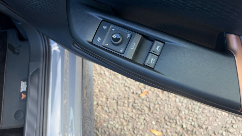 CUPRA Born 170kW e-Boost V2 59kWh 5dr Auto Electric Hatchback - Image 30