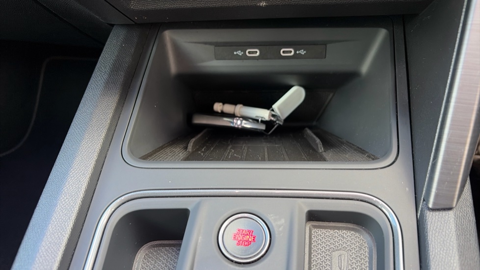 CUPRA Formentor 1.5 TSI 150 V2 5dr DSG Petrol Estate - Image 28