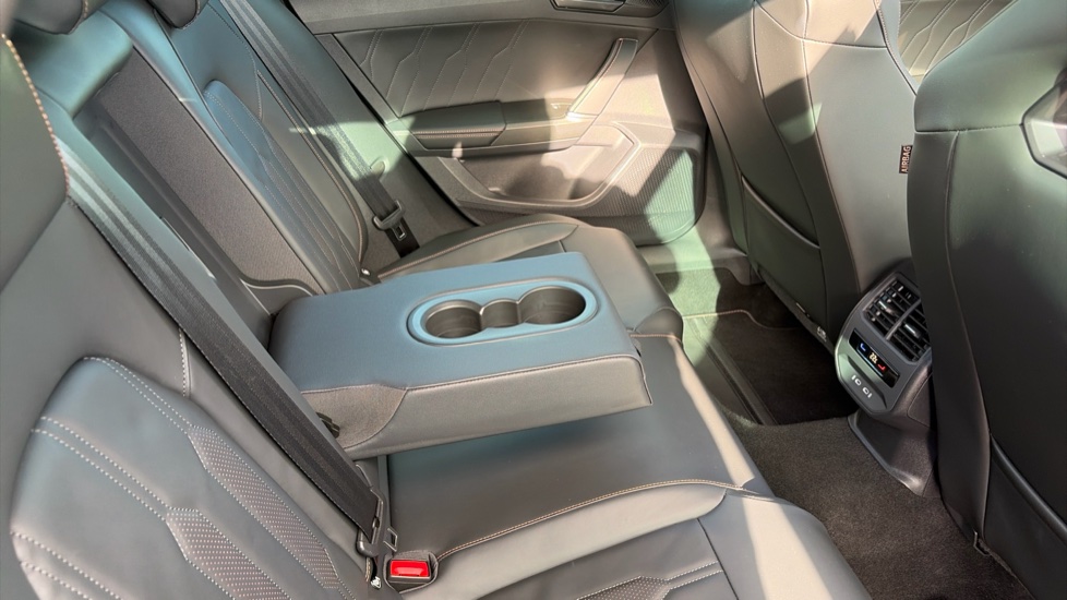 CUPRA Formentor 1.5 TSI 150 V2 5dr DSG Petrol Estate - Image 39
