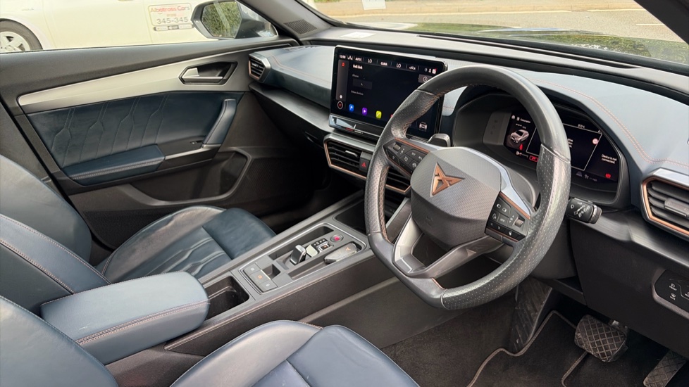 CUPRA Formentor 1.5 TSI 150 V2 5dr DSG Petrol Estate - Image 6