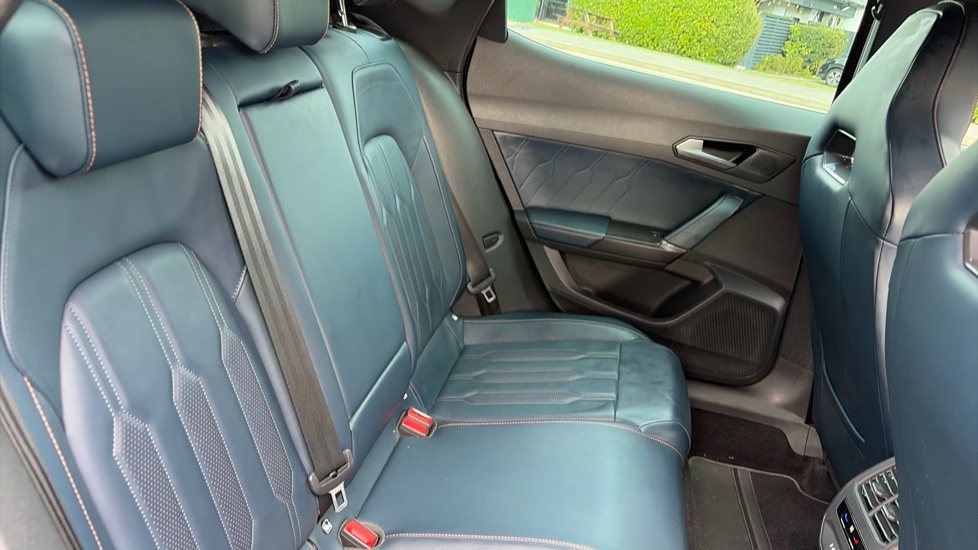 CUPRA Formentor 1.5 TSI 150 V2 5dr DSG Petrol Estate - Image 16
