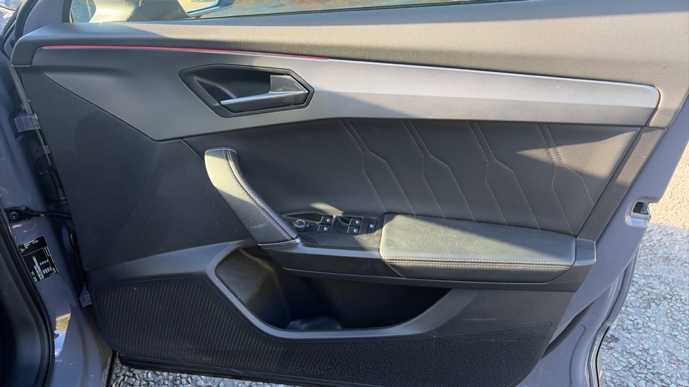 CUPRA Formentor 1.5 TSI 150 V2 5dr DSG Petrol Estate - Image 19
