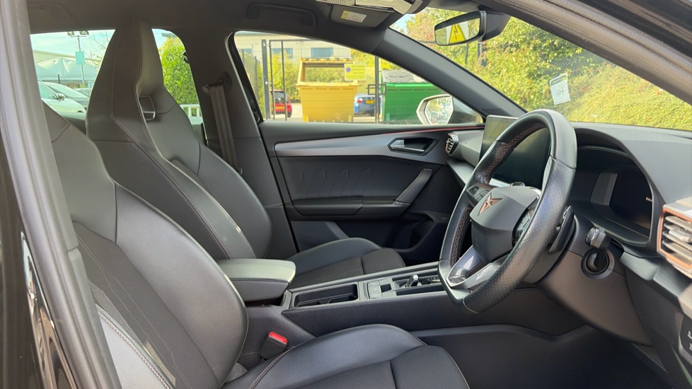 CUPRA Leon 2.0 TSI VZ1 5dr DSG Petrol Hatchback - Image 15