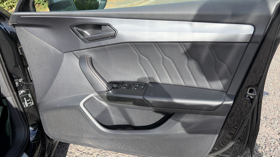 CUPRA Leon 2.0 TSI VZ1 5dr DSG Petrol Hatchback - Image 19