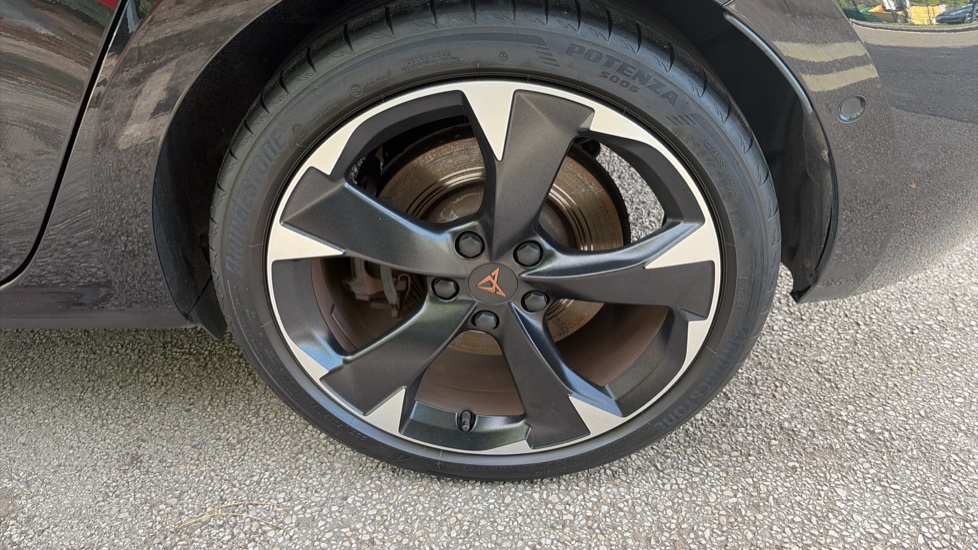 CUPRA Leon 2.0 TSI VZ1 5dr DSG Petrol Hatchback - Image 43