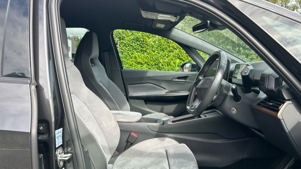 CUPRA Born 169kW e-Boost V3 77kWh 5dr Auto Electric Hatchback - Image 15