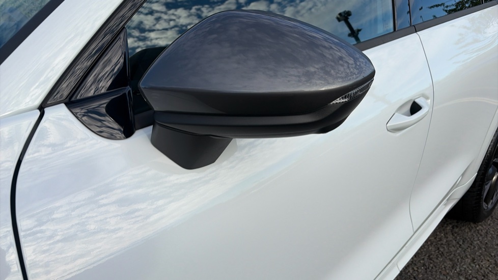 CUPRA Terramar 1.5 eTSI 150 V2 5dr DSG Petrol Hatchback - Image 40