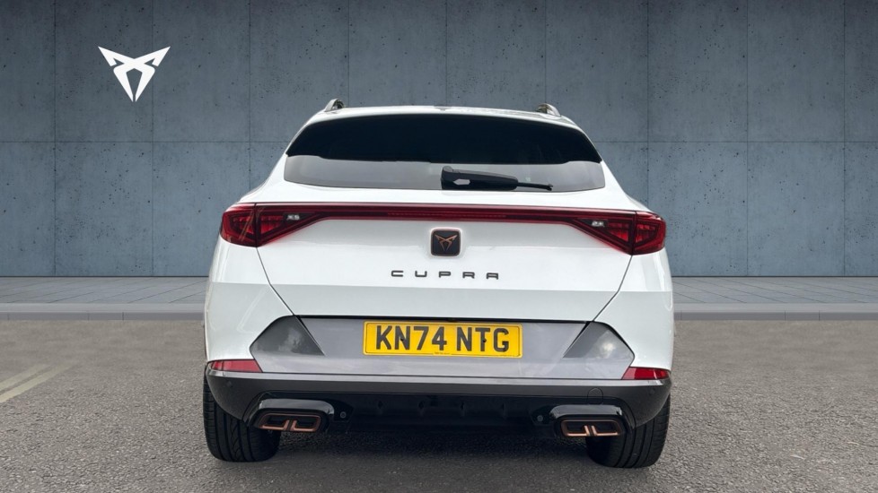 CUPRA Formentor 1.4 eHybrid 204 V2 5dr DSG Estate - Image 8