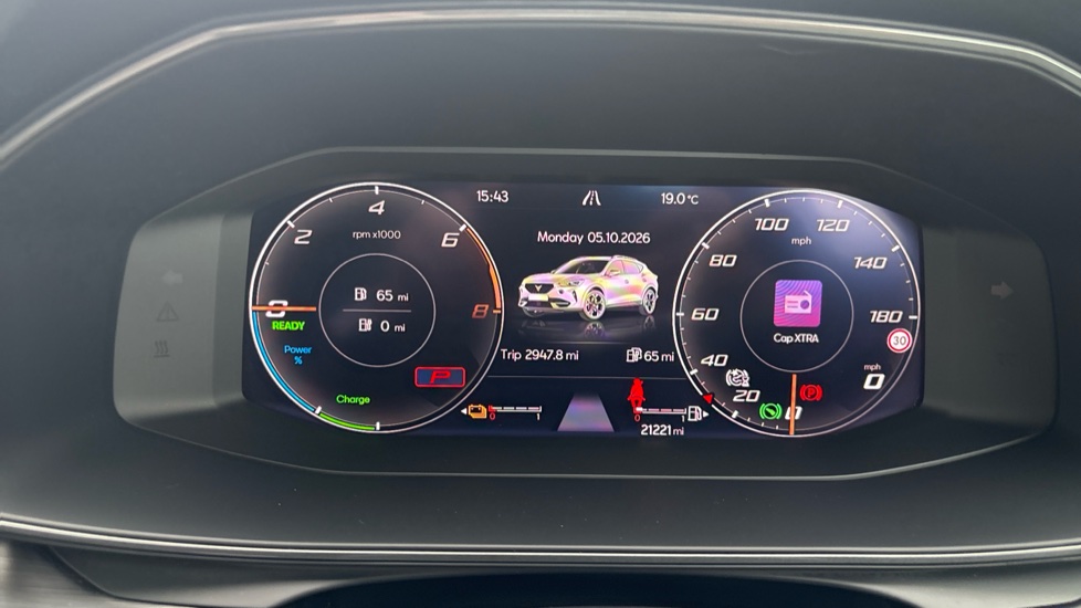 CUPRA Formentor 1.4 eHybrid 204 V2 5dr DSG Estate - Image 11