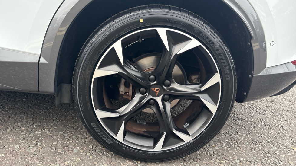 CUPRA Formentor 1.4 eHybrid 204 V2 5dr DSG Estate - Image 33