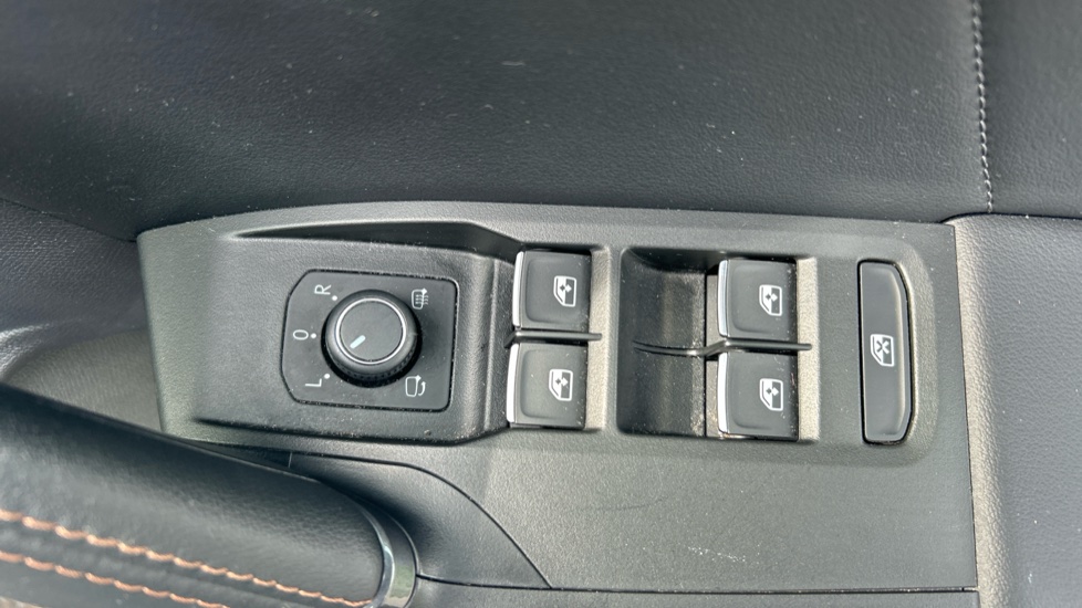CUPRA Formentor 1.5 TSI 150 V2 5dr DSG Petrol Estate - Image 19