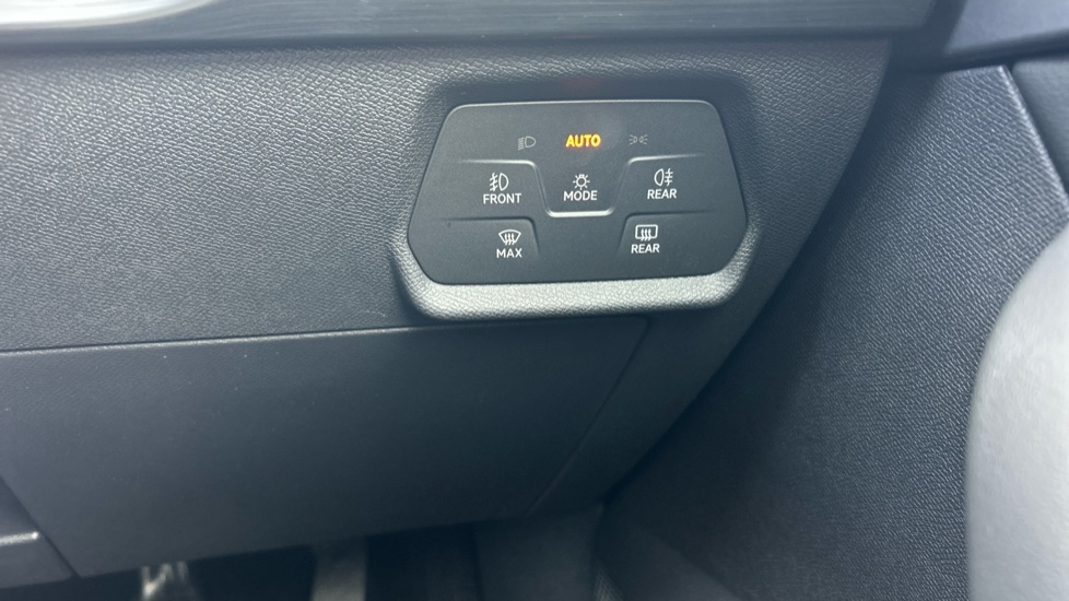 CUPRA Formentor 1.5 TSI 150 V2 5dr DSG Petrol Estate - Image 30