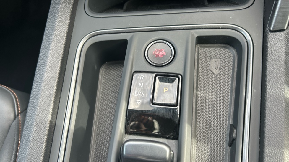 CUPRA Formentor 1.5 TSI 150 V2 5dr DSG Petrol Estate - Image 32