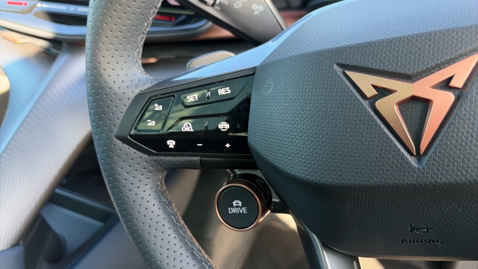 CUPRA Tavascan 250kW VZ1 77kWh AWD 5dr Auto Electric Estate - Image 17