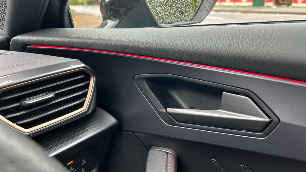 CUPRA Formentor 1.5 eTSI 150 V3 5dr DSG Petrol Estate - Image 34