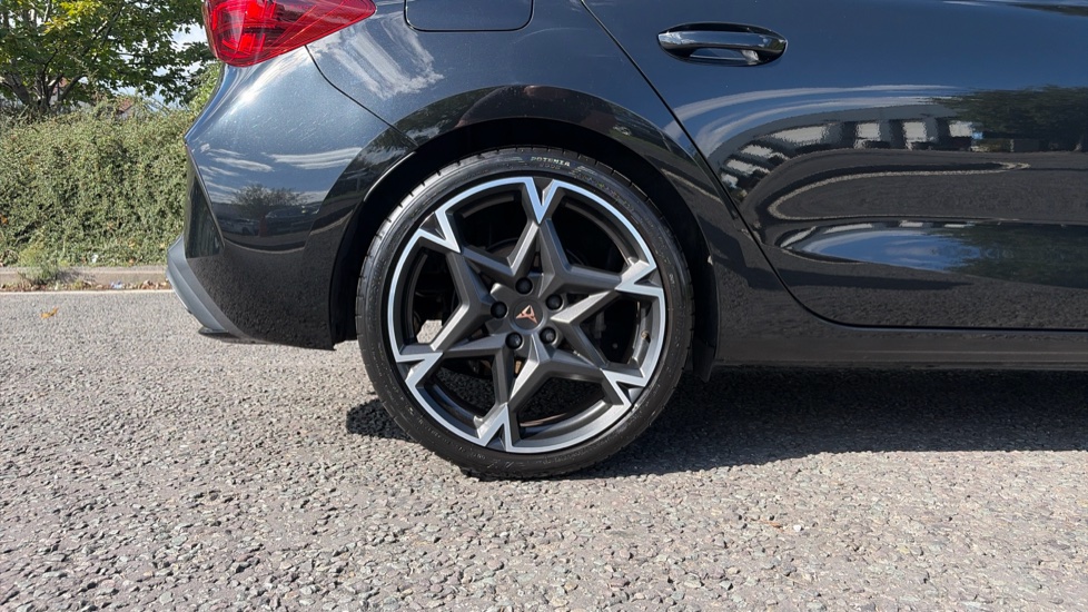 CUPRA Leon 1.5 TSI 150 V2 5dr Petrol Hatchback - Image 5