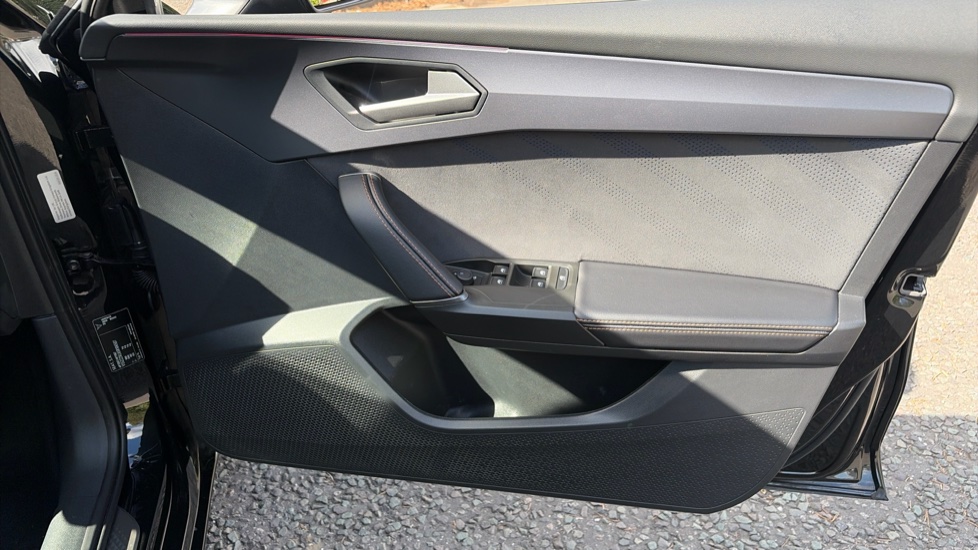 CUPRA Leon 1.5 TSI 150 V2 5dr Petrol Hatchback - Image 19