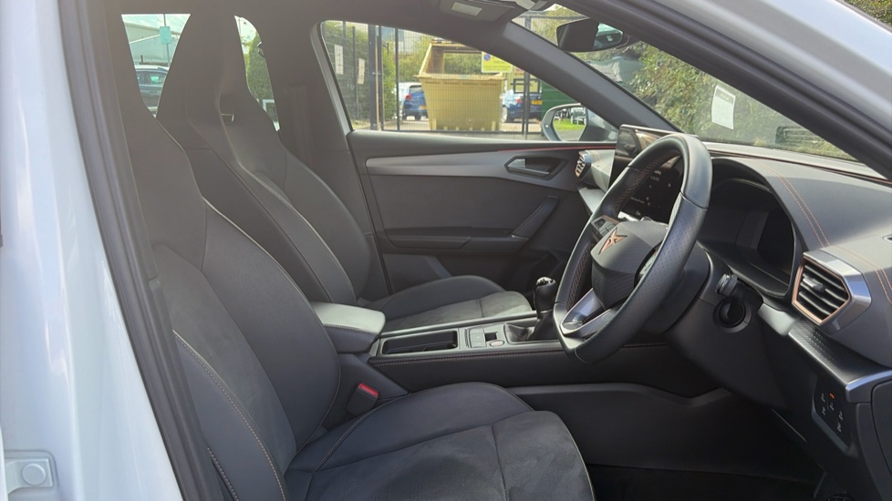 CUPRA Leon 1.5 TSI 150 V2 5dr Petrol Hatchback - Image 15