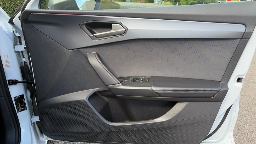 CUPRA Leon 1.5 TSI 150 V2 5dr Petrol Hatchback - Image 19