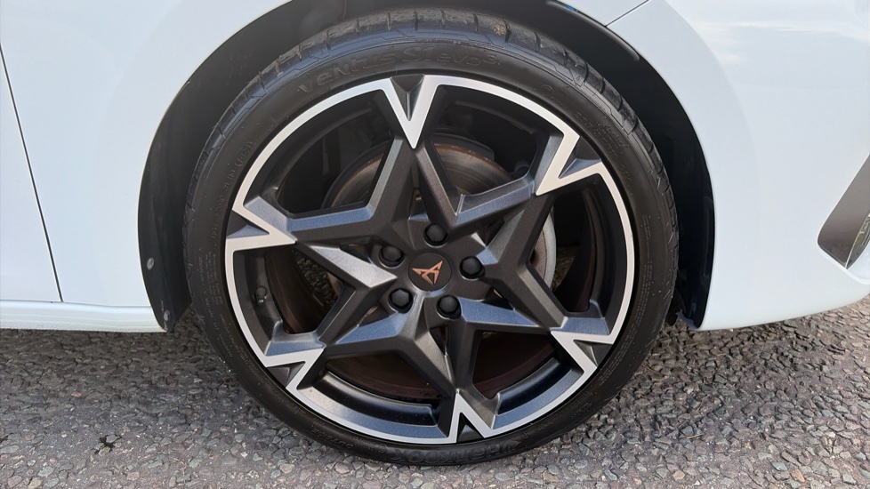 CUPRA Leon 1.5 TSI 150 V2 5dr Petrol Hatchback - Image 23