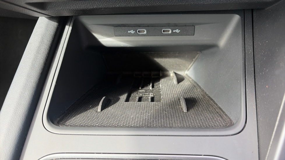 CUPRA Leon 1.5 TSI 150 V2 5dr Petrol Hatchback - Image 40