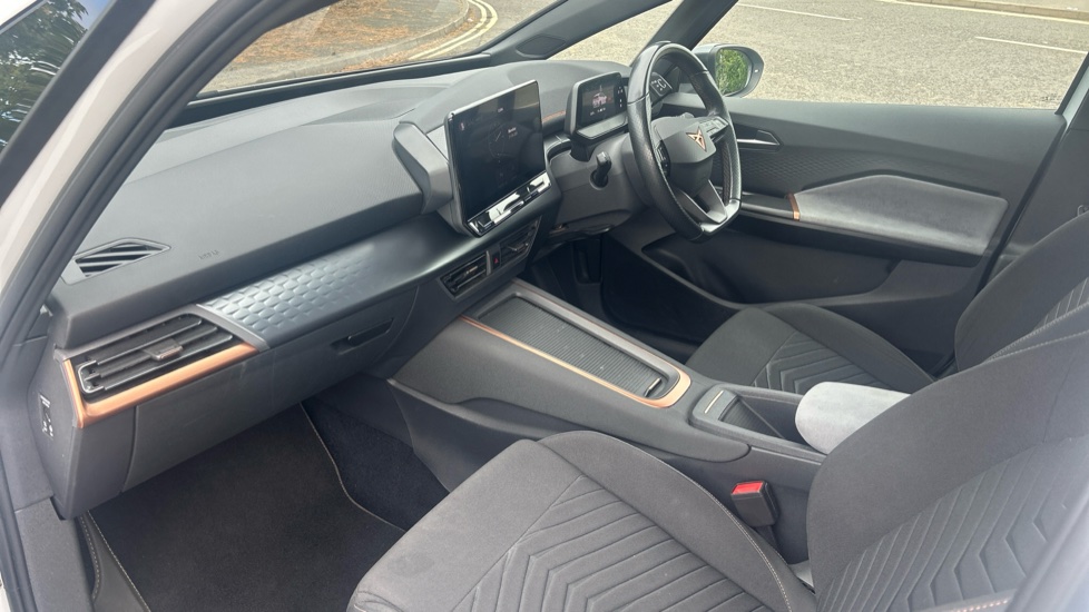 CUPRA Born 150kW V2 58kWh 5dr Auto Electric Hatchback - Image 2