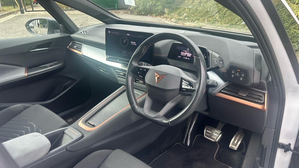 CUPRA Born 150kW V2 58kWh 5dr Auto Electric Hatchback - Image 6