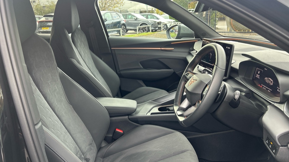 CUPRA Terramar 1.5 eTSI 150 V2 5dr DSG Petrol Hatchback - Image 15