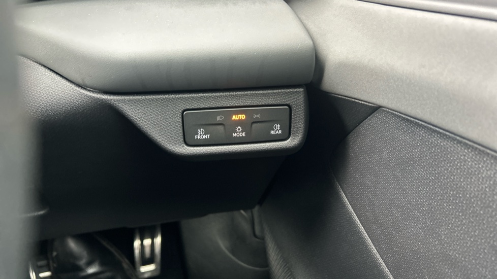 CUPRA Terramar 1.5 eTSI 150 V2 5dr DSG Petrol Hatchback - Image 25