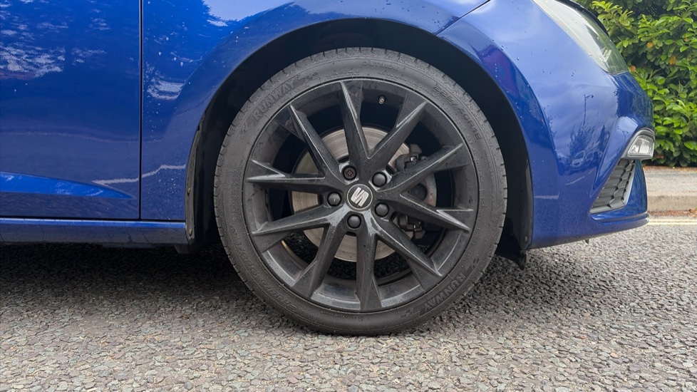 SEAT Leon 2.0 TDI 184 FR Technology 3dr DSG Diesel Hatchback - Image 5