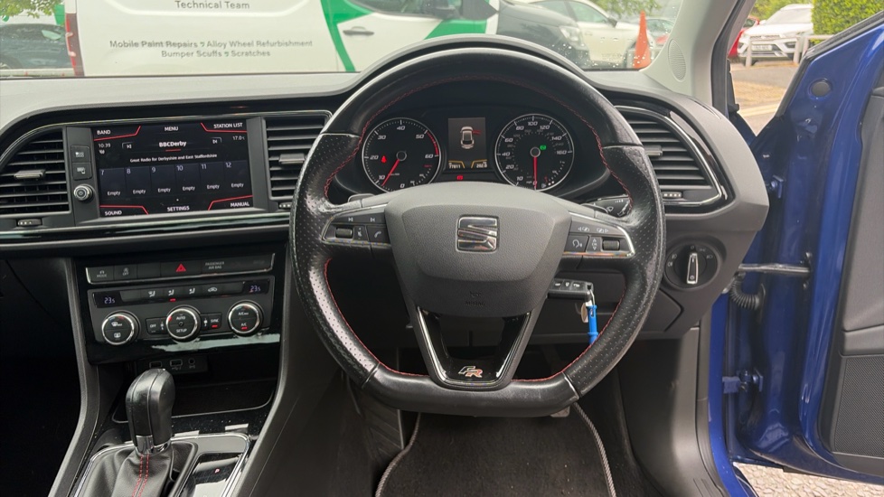 SEAT Leon 2.0 TDI 184 FR Technology 3dr DSG Diesel Hatchback - Image 10