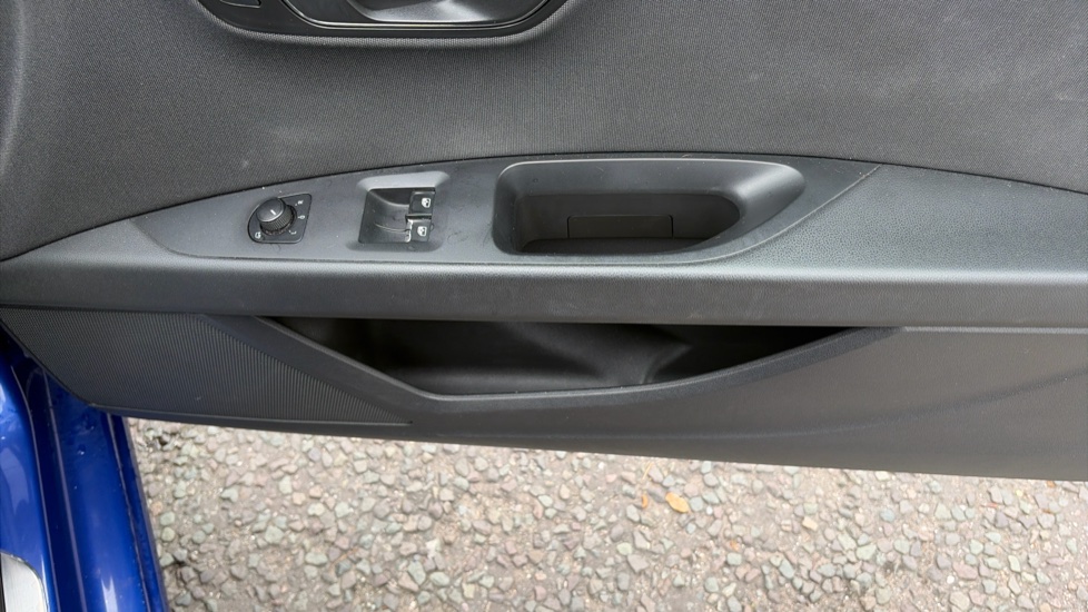SEAT Leon 2.0 TDI 184 FR Technology 3dr DSG Diesel Hatchback - Image 19