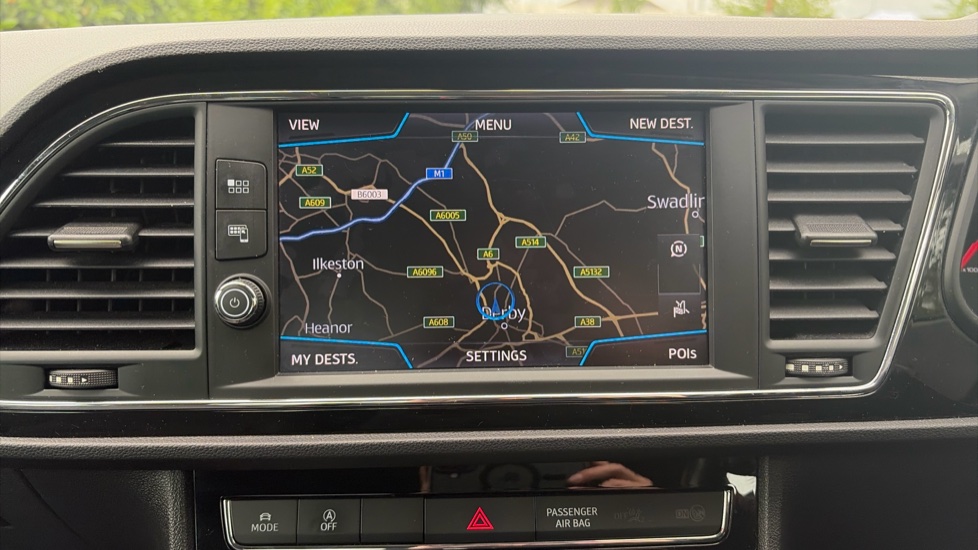 SEAT Leon 2.0 TDI 184 FR Technology 3dr DSG Diesel Hatchback - Image 28