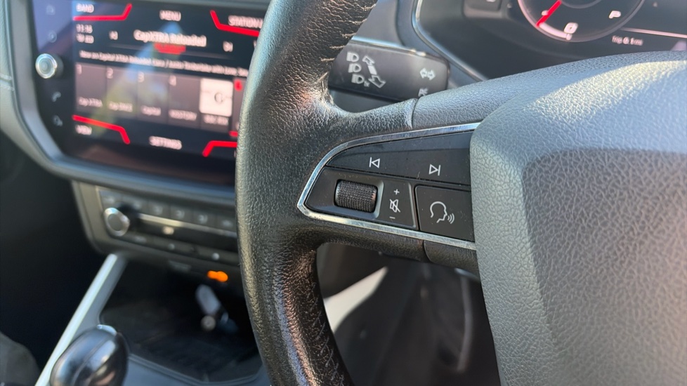 SEAT Arona 1.0 TSI 115 Xcellence Lux [EZ] 5dr DSG Petrol Hatchback - Image 17
