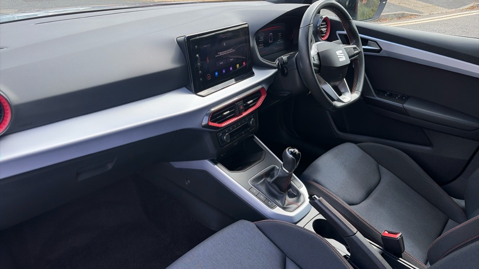 SEAT Arona 1.0 TSI 110 FR 5dr Petrol Hatchback - Image 2