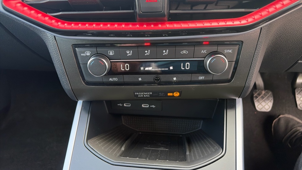 SEAT Arona 1.0 TSI 110 FR 5dr Petrol Hatchback - Image 13