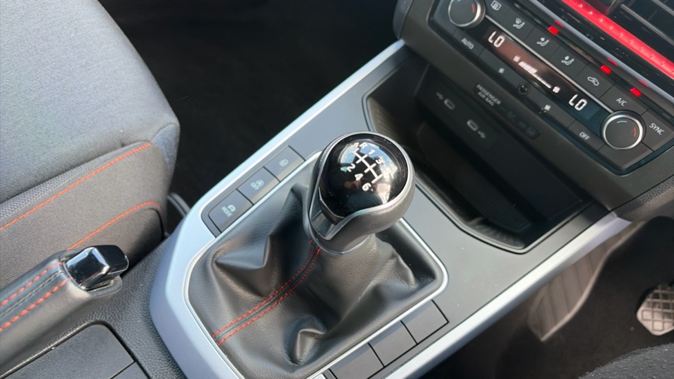SEAT Arona 1.0 TSI 110 FR 5dr Petrol Hatchback - Image 14